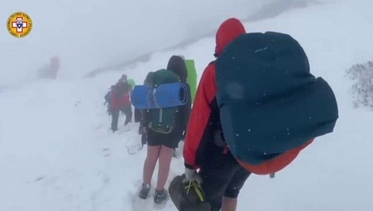 Bufera di neve in Appennino, tre ragazze scout salvate dal Soccorso alpino 