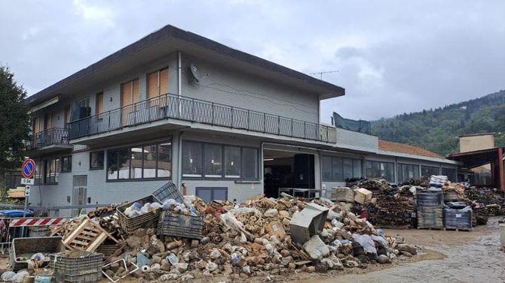 Toscana, Meloni annuncia soldi per i danni da alluvione. Giani: “Ne servono di più”