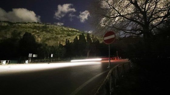 Palermo: ripristinata l'illuminazione alla Favorita dopo i furti di rame