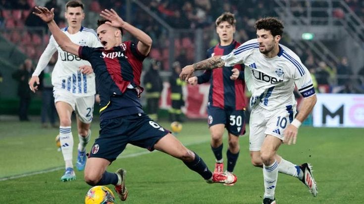 Bologna-Como, le pagelle: Dominguez illumina, Lyko pennella, Skorupski vola nel recupero