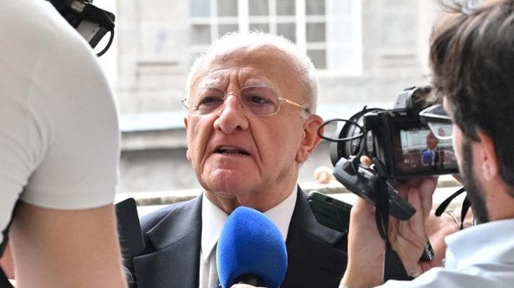 “Salerno come Montecarlo”. De Luca ci prova ancora alla guida del campo rotto