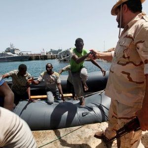 Quella promessa tradita. Il Pd deve spezzare il legame con Tripoli 