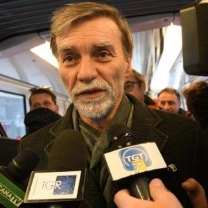 Delrio: "Flat tax irrealizzabile, la lista dei ministri del M5s è cabaret"