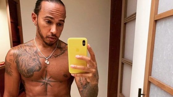 Formula Uno, Lewis Hamilton torna più umano: "Ho perso chili e ho ritrovato il rapporto con mio padre"