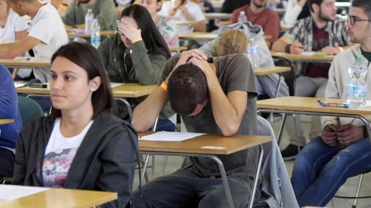 Medicina, sul nuovo test pronti trecento ricorsi a Bologna. Gli studenti: “Ci hanno preso in giro”