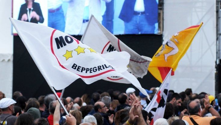 Così implode il Movimento 5 stelle, anche nella regione più grillina d'Italia