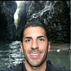 L'ultimo selfie di Carlo davanti alle Gole che lo hanno ucciso