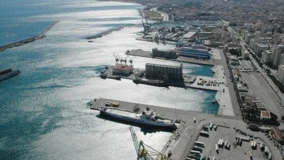 Palermo, bomba inesplosa: "Evacuazione in un raggio di 500 metri dal porto"