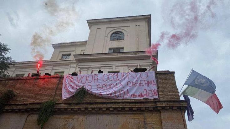 Occupato il liceo Cavour: via alla stagione delle proteste nelle scuole di Roma