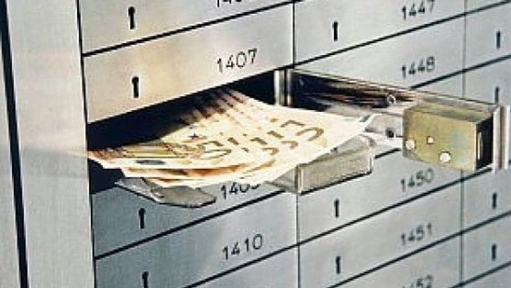 In quei caveau gioielli e carte ma nessuno sa quanti contanti