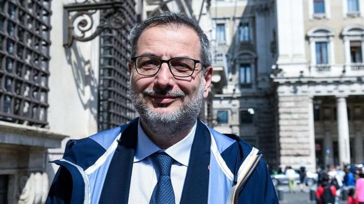 Sanità pubblica, da Legacoop 5.000 medici per case e ospedali di comunità: “Presidio sul territorio”