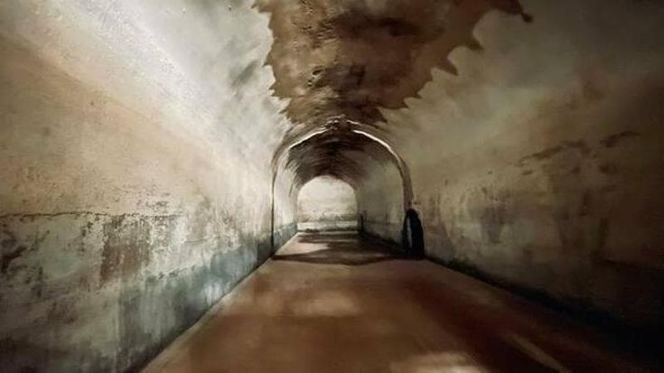 Sorrento, enoteca abusiva in una cisterna romana d’età imperiale: scatta il sequestro