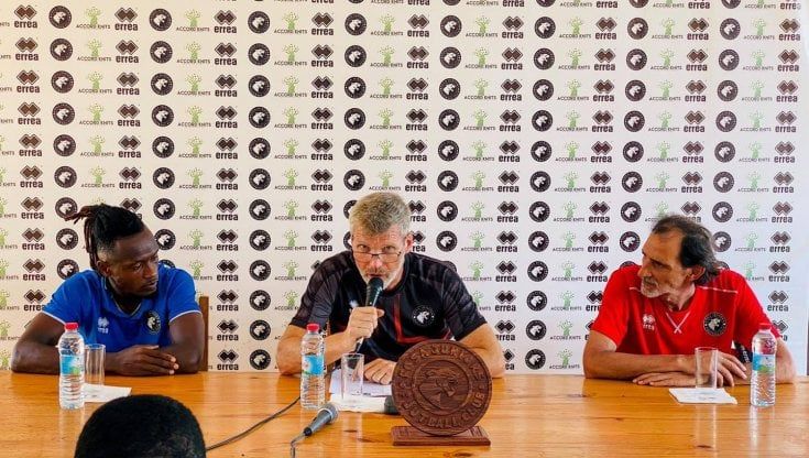 Totò Nobile,  allenatore in Africa e doppio ex: "Inter e Lecce sono leoni feriti, a San Siro sarà uno spettacolo"