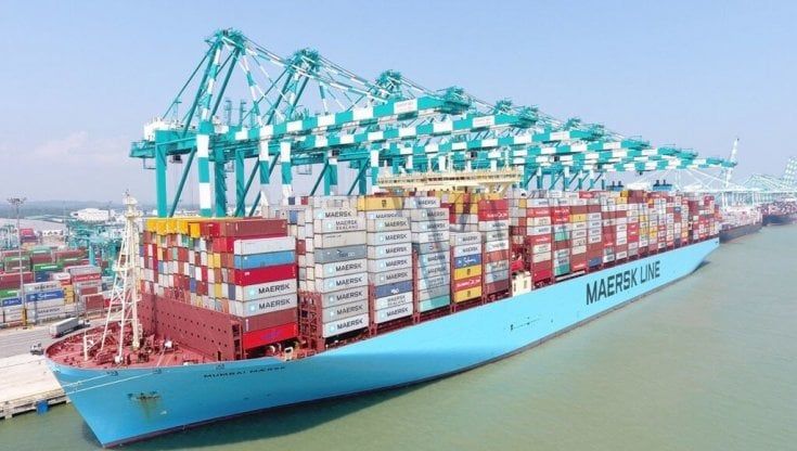 Trasporto container, Maersk fa il pieno con l'emissione del suo primo green bond