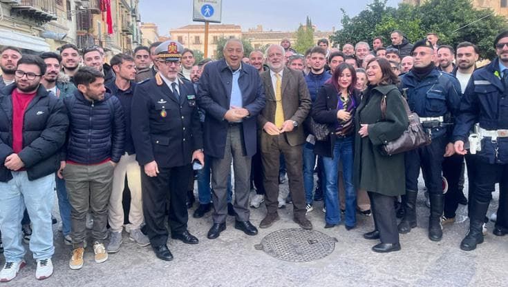 Firmano i nuovi vigili, in arrivo 104 agenti sulle strade di Palermo