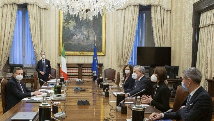 Hanno tutti ragione | I partiti hanno fallito ma non è  una buona ragione per abolirli