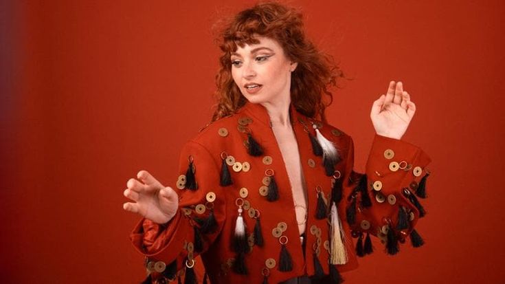 Al Monk, Risorgimento di Mille: cantautrice ribelle