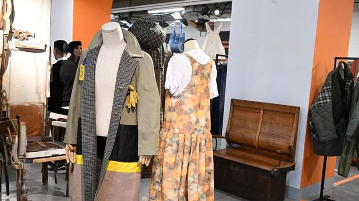 Second hand, il business della moda spinto de vecchi e nuovi consumatori