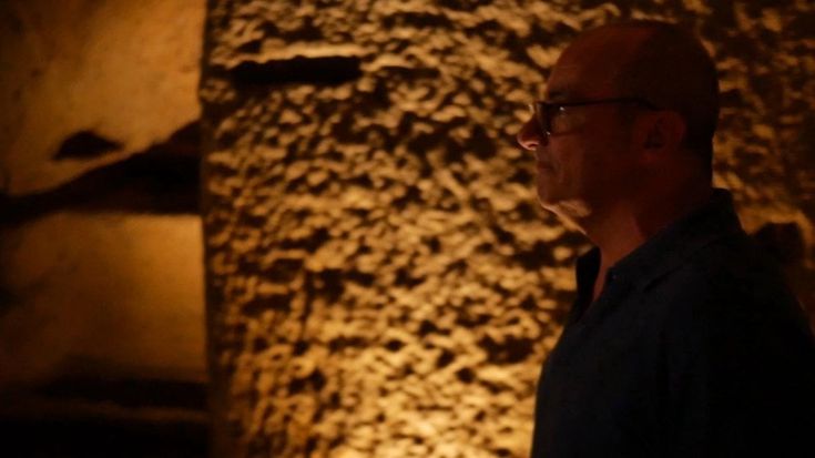 I preti di trincea che danno voce agli ultimi a Napoli: ecco la serie tv