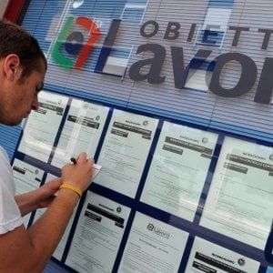 Italiani scansafatiche? Per l'Ocse lavoriamo molto più di tedeschi, francesi e inglesi