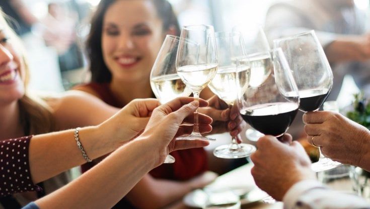Un’asta speciale celebra le donne del vino