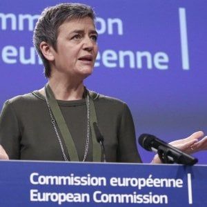 La Ue multa le banche che avevano fatto cartello sull'Euribor