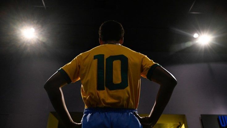 Pelé politico: il Brasile si divide tra razzismo e militari