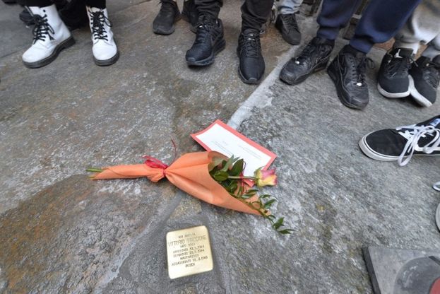 Una "pietra d'inciampo" per il mediano granata deportato