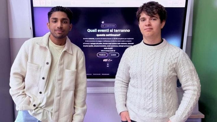 Spiagge, hotel, bar e meteo un aiuto dall’intelligenza artificiale: LidoLink l’idea di due studenti