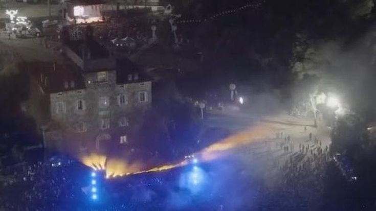 Ambientalisti contro Superaurora: “Pineta a rischio”. Un ragazzo in coma etilico