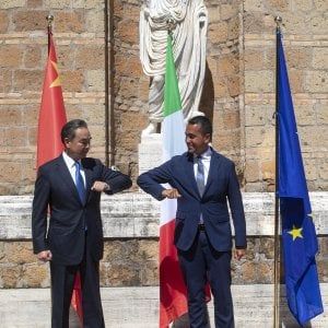 Nuove intese con la Cina, ma sul 5G l'Italia si schiera con Europa e Usa
