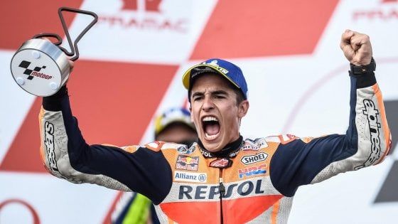 MotoGp, Germania: Marquez fa festa due volte, vittoria e ipoteca sul mondiale. Rossi è secondo
