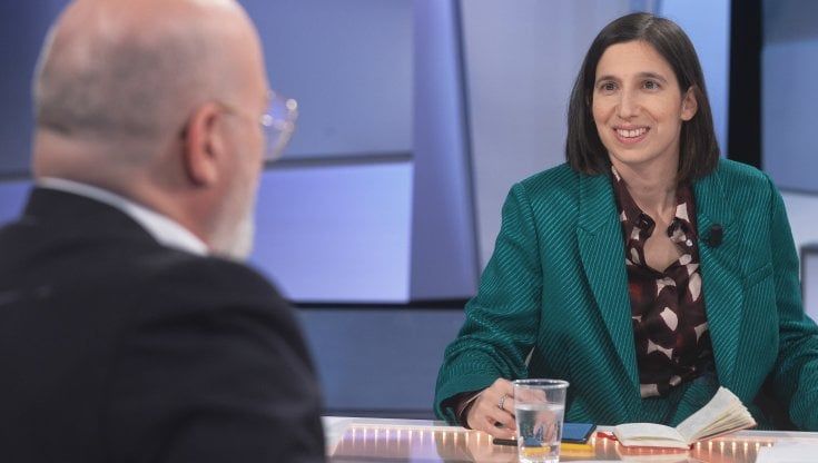 Bonaccini e Schlein divisi sul Jobs act: la bandiera di Renzi ossessiona i dem 
