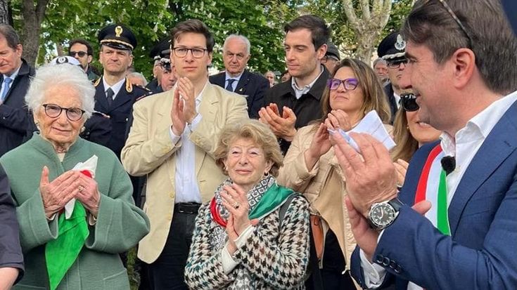 Insulti a Liliana Segre dopo il 25 aprile a Pesaro e l’arrivo su Rai 3 del documentario “Liliana”