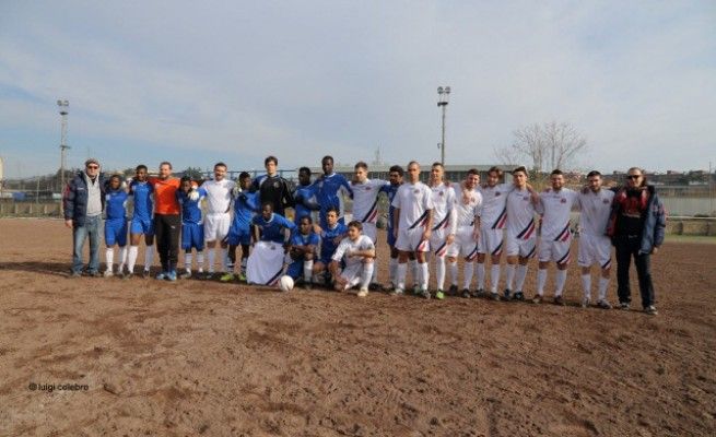 Il quartiere finanzia l'Atletico San Lorenzo<br />"Ecco il nuovo calcio senza padroni"