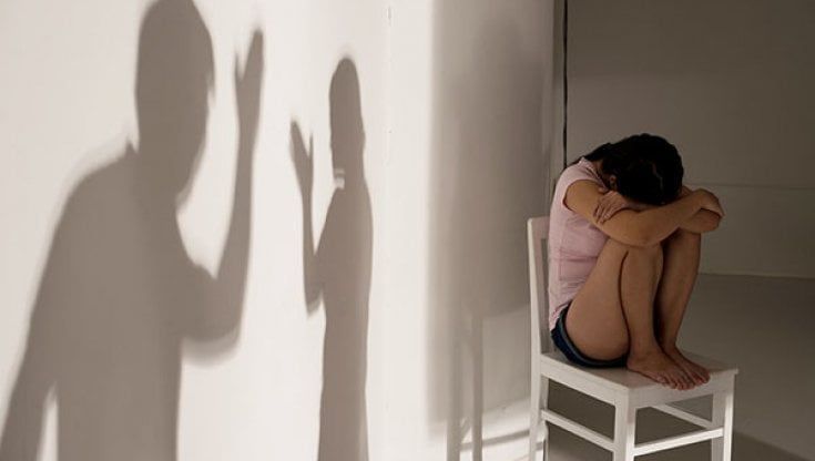 "Coppie in crisi, effetto lockdown: più violenze sui figli"