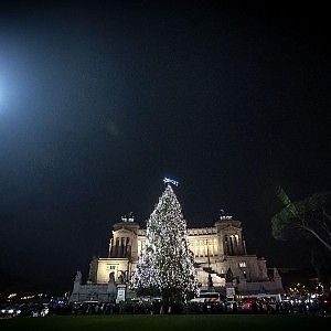 Pattinaggio sul ghiaccio, musei aperti e gospel: ecco cosa fare a Natale nella Capitale