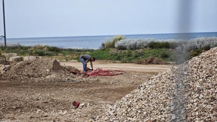 Torre Quetta, il cantiere in alto mare e la riapertura è un rebus: cavi da sistemare e pini secchi