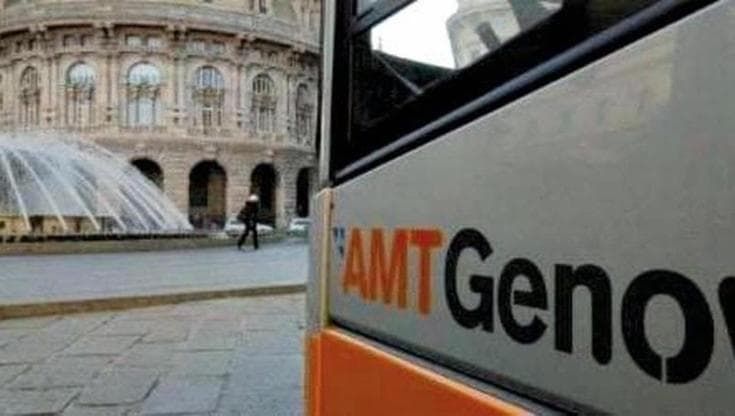 Rivoluzione dei trasporti, per l’adunata degli alpini a Genova anche il biglietto speciale