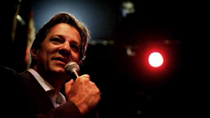 Haddad raccoglie l'eredità pesante di Lula ma deve far dimenticare l'aumento del biglietto degli autobus