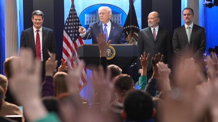 Dazi, ora Trump può pagare alle elezioni l’ennesimo caos politico e le conseguenze sull’economia