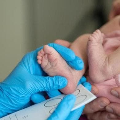 Bronchioliti, svolta in Puglia: da novembre vaccino gratis somministrato dai pediatri. Il ministero aveva negato il via libera