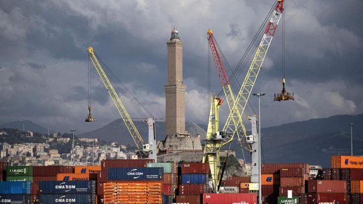 Porto di Genova: “Lavoro e piano, la doppia mossa di Palazzo San Giorgio”