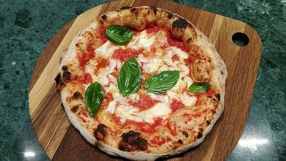 Profumo di pizza in Franciacorta: Franco Pepe sbarca all'Albereta