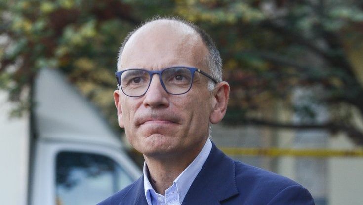 Letta: "Vittoria trionfale, Pd federatore del centrosinistra". Conte: "L'astensionismo è il vero protagonista. Subito riorganizzazione interna"