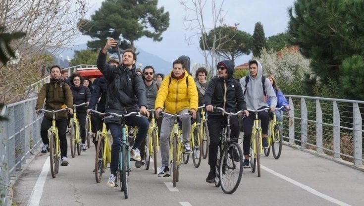Fantasanremo, c'è la sigla: il tam tam degli Eugenio in via di Gioia