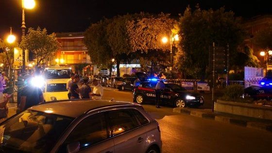 Ballottaggi amministrative, spari tra la folla a un comizio nel Napoletano