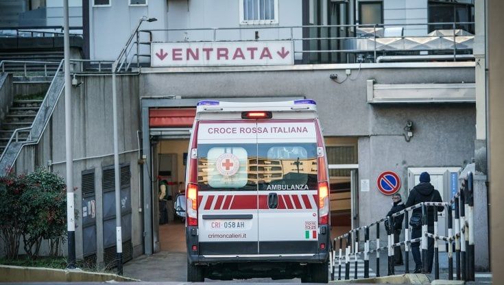 Infermieri, in Italia ne mancano 65mila: -10% di iscrizioni ai corsi di laurea