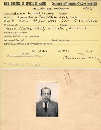 Saint-Exupéry fotografo di guerra. Trovato il pass stampa del 1937