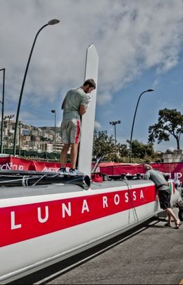 Luna Rossa in mare<br />da Posillipo a Castel dell'Ovo